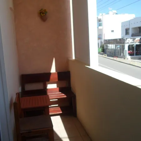 Family And Friends Flat Close To The Sea, Free Internet * Αγία Νάπα